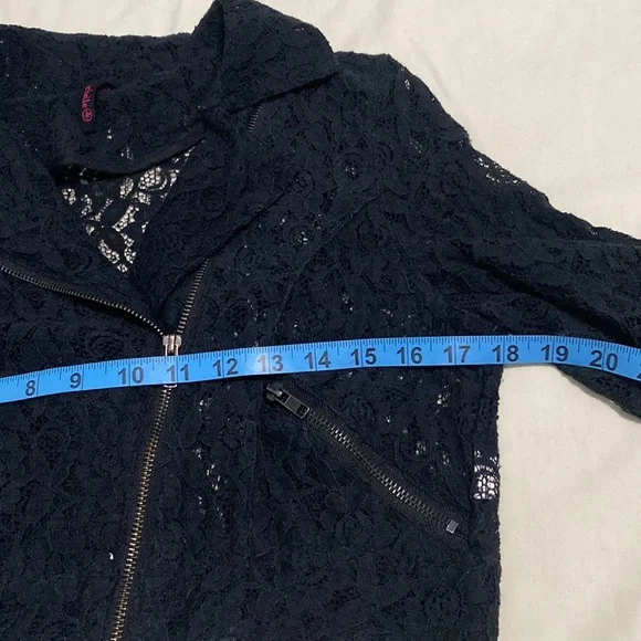 Vintage Black sheer Lace crop Biker style jacket size M - Picture 8 of 12